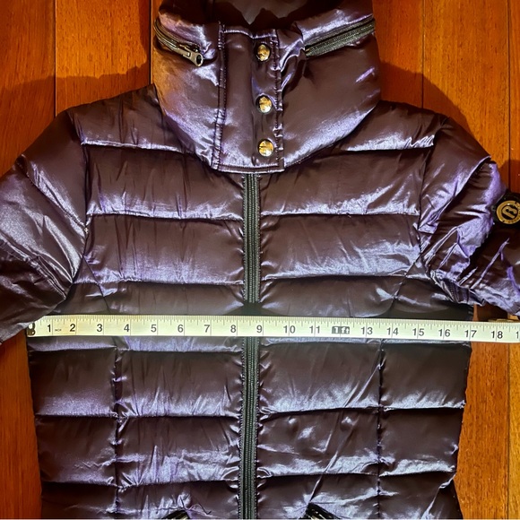 Bernardo lightweight fall/winter jacket - Picture 9 of 10